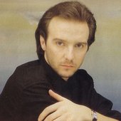 Midge Ure