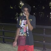 Splish Splash - Why Dey Do Dat stuck on the toilet ...that ain’t my bag👁.jpg