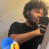 ‎