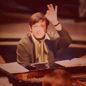 andre-previn-at-the-piano Edited.jpg