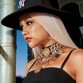 Kat DeLuna