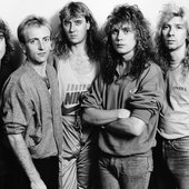 Def-Leppard-1987-bw-portrait-billboard-1548_0.jpg