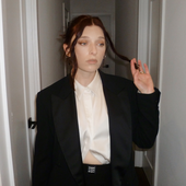 VÉRITÉ @ 250303