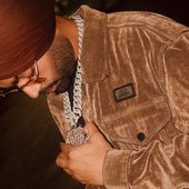 jordansandhu_1790479809_3995156404093732748_1407623716.jpg