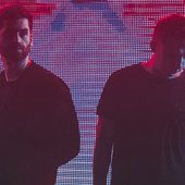 ODESZA-2017-cr-Dani-Hansen-billboard-1548.jpg