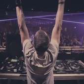 spotify-photo-1789660550631.jpg