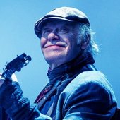 Kim-Larsen-1000x600.jpg