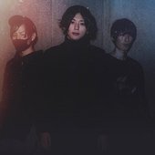  Earthists. (Japan)