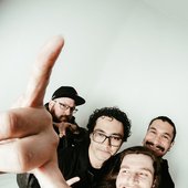 0041278014_0.jpg