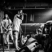 nufftalk - live pic 4.jpg