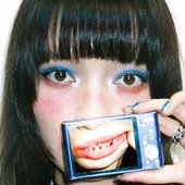 Nisemono Smilin
