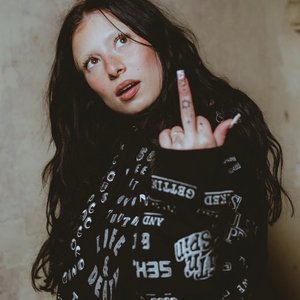 Image for 'Vicky'