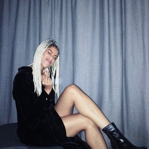 Imagem de 'Rochelle Jordan'