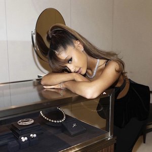 Zdjęcia dla 'Ariana Grande'