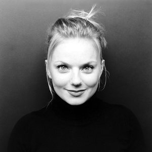 Zdjęcia dla 'Geri Halliwell'