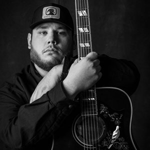 Immagine per 'Luke Combs'
