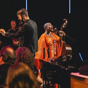 Image for 'Cécile McLorin Salvant, Metropole Orkest & Jules Buckley'