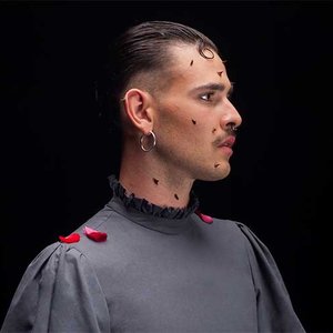 “Mondra”的封面