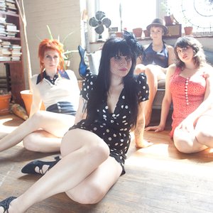 'Frankie Rose and The Outs'の画像