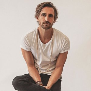 'Nick Broadhurst' için resim