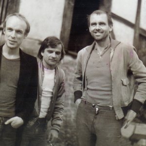 Изображение для 'Eno, Moebius & Roedelius'