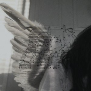 'angel' için resim