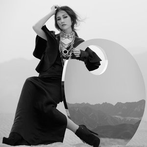 Image for '謝安琪'