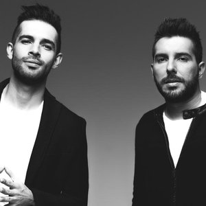 Immagine per 'Alkilados'