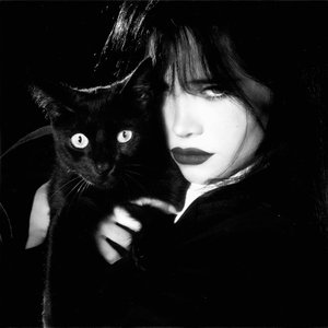 Image for 'Nessa Barrett'