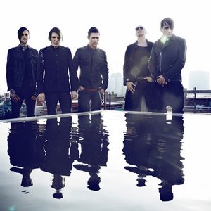 “Emigrate”的封面