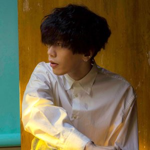 “米津玄師  Kenshi Yonezu”的封面