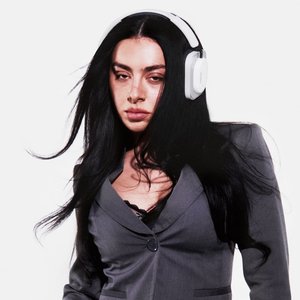 Immagine per 'Charli xcx'