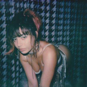 Zdjęcia dla 'Charli xcx'