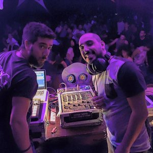 Zdjęcia dla 'Rising Dust'