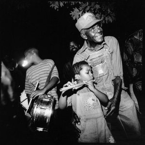 Imagen de 'Otha Turner and The Rising Star Fife and Drum Band'