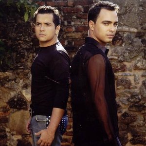 Image pour 'Cleiton E Camargo'