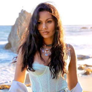 'Olivia Olson'の画像