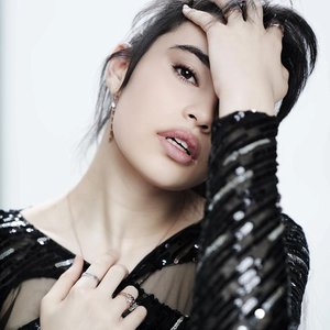 'Diana Ankudinova' için resim