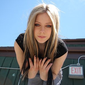 Imagem de 'Avril Lavigne'