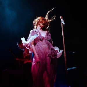 Изображение для 'Florence + the Machine'