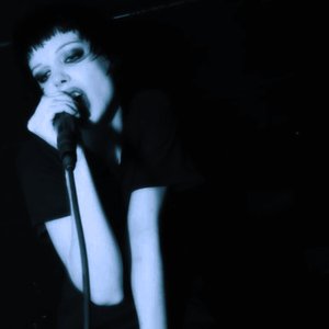 Bild för 'Crystal Castles'