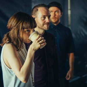 Immagine per 'CHVRCHES'