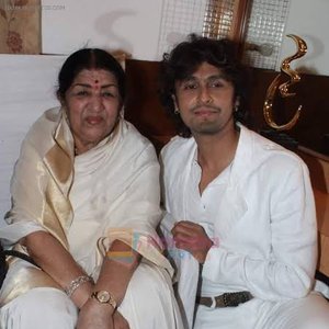 Image for 'Lata Mangeshkar & Sonu Nigam'