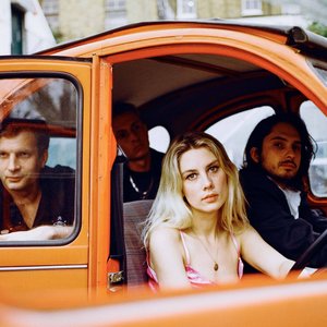 'Wolf Alice' için resim