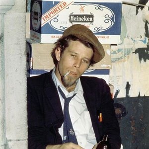 'Tom Waits' için resim