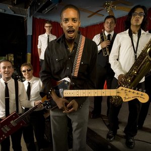 Immagine per 'Black Joe Lewis & The Honeybears'