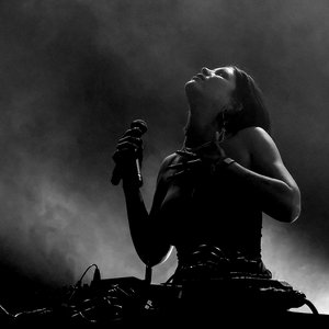 Immagine per 'Eartheater'
