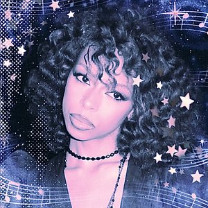 Image for 'Ravyn Lenae'