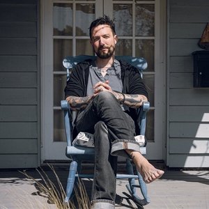 Изображение для 'Frank Turner'