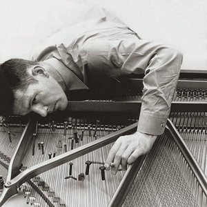 Zdjęcia dla 'John Cage'